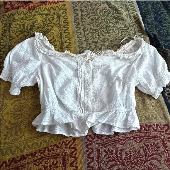 Forever 21 White Ruffled Blouse - Picture 1 of 4